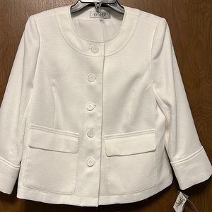 NWT Kasper white jacket size 4